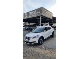 NISSAN - KICKS - 2018/2018 - Branca - R$ 81.000,00