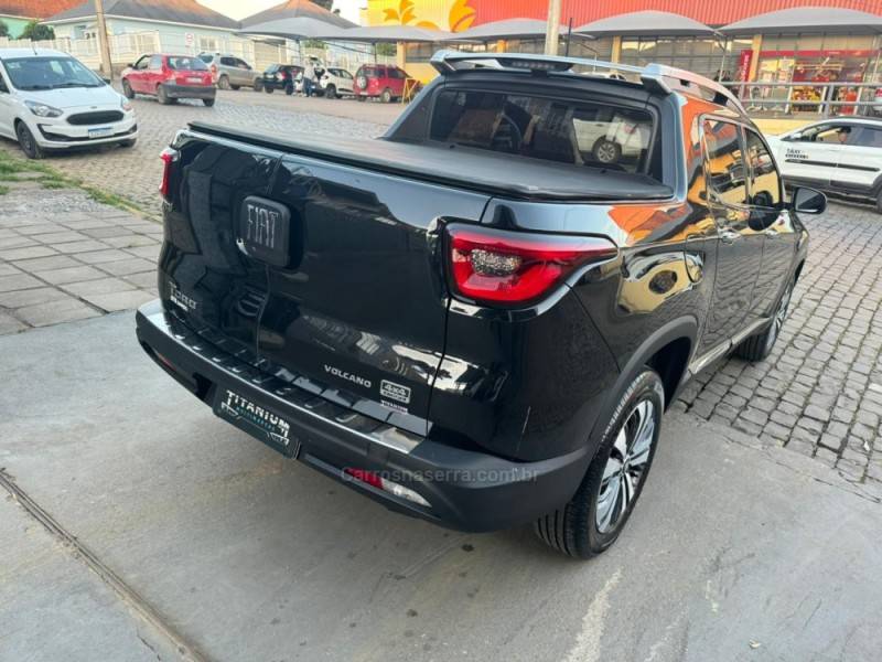 FIAT - TORO - 2021/2022 - Preta - R$ 139.900,00