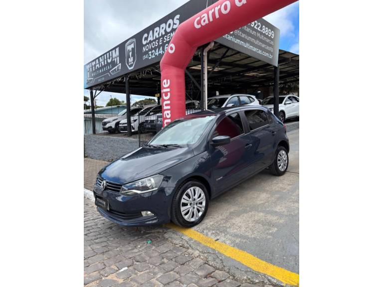 VOLKSWAGEN - GOL - 2013/2014 - Cinza - R$ 38.900,00