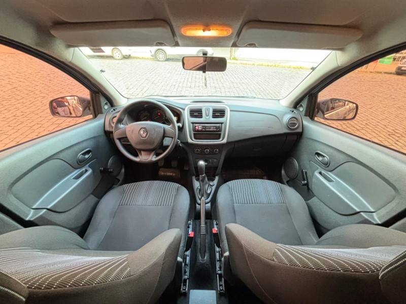 RENAULT - SANDERO - 2014/2015 - Prata - R$ 34.900,00