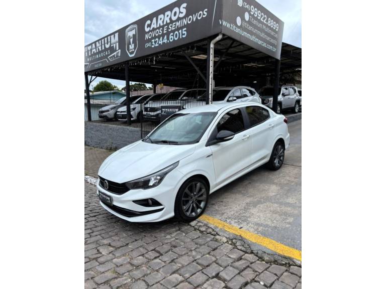 FIAT - CRONOS - 2019/2020 - Branca - R$ 79.900,00