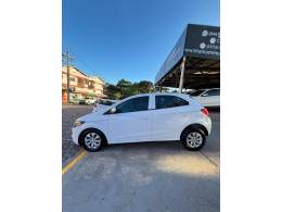 CHEVROLET - ONIX - 2019/2019 - Branca - R$ 58.900,00