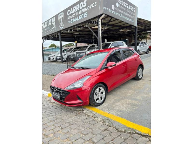 HYUNDAI - HB20 - 2021/2020 - Vermelha - R$ 64.900,00