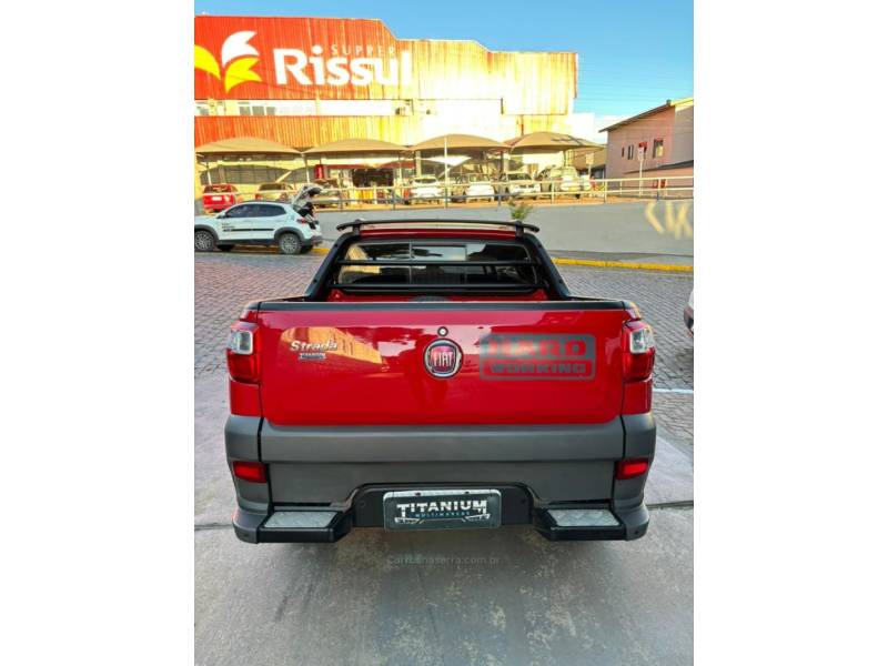 FIAT - STRADA - 2018/2018 - Vermelha - R$ 74.900,00