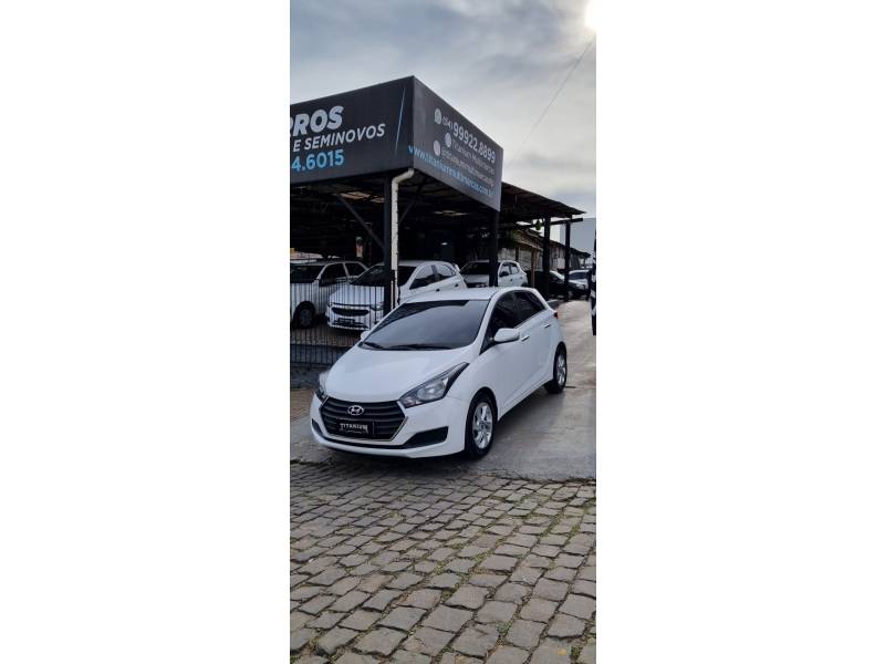 HYUNDAI - HB20 - 2017/2018 - Branca - R$ 55.900,00