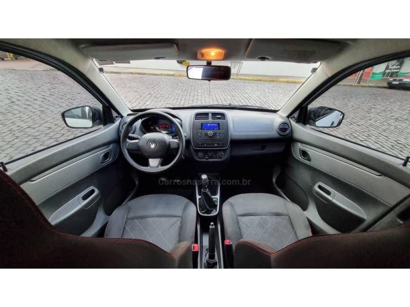 RENAULT - KWID - 2018/2019 - Branca - R$ 39.900,00