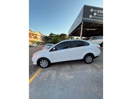 FIAT - SIENA - 2012/2013 - Branca - R$ 38.900,00