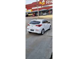 HYUNDAI - HB20 - 2017/2018 - Branca - R$ 55.900,00