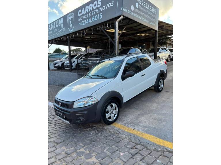 FIAT - STRADA - 2014/2015 - Branca - R$ 66.900,00