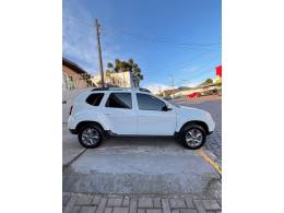 RENAULT - DUSTER - 2019/2020 - Branca - R$ 78.900,00