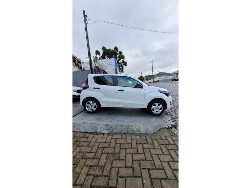 FIAT - MOBI - 2019/2019 - Branca - R$ 46.900,00