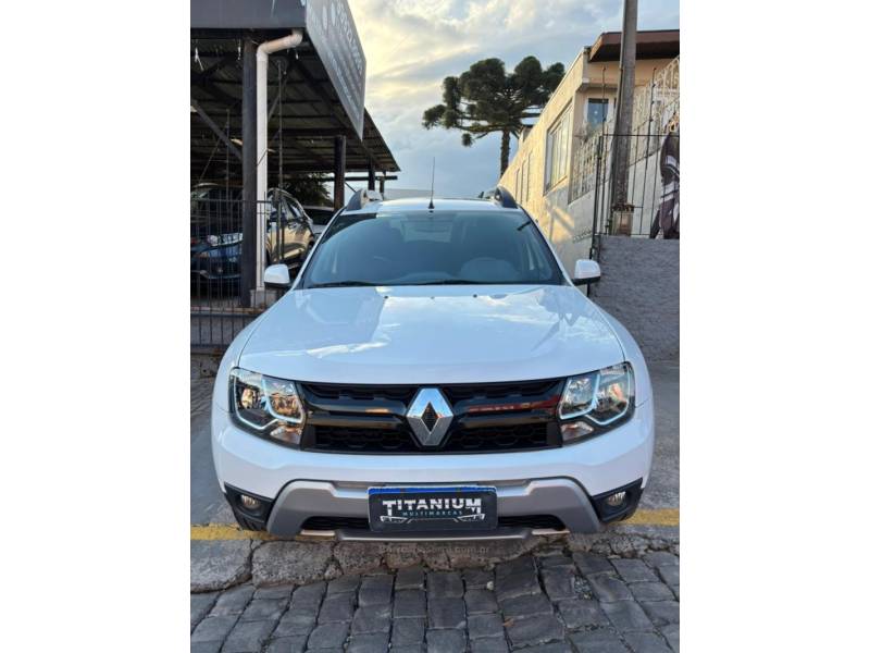 RENAULT - DUSTER - 2019/2020 - Branca - R$ 78.900,00