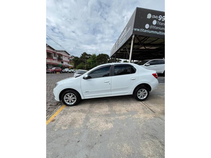RENAULT - LOGAN - 2020/2021 - Branca - R$ 59.900,00