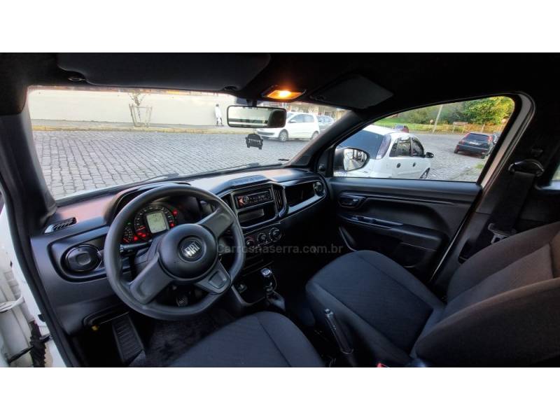 FIAT - STRADA - 2022/2022 - Branca - R$ 76.900,00