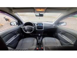 RENAULT - LOGAN - 2017/2018 - Branca - R$ 39.900,00