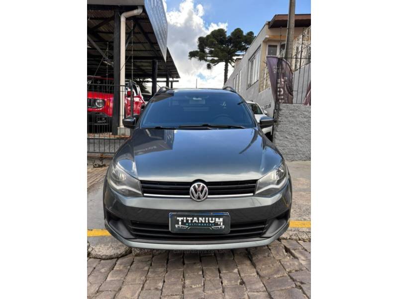 VOLKSWAGEN - SAVEIRO - 2013/2014 - Cinza - R$ 54.900,00