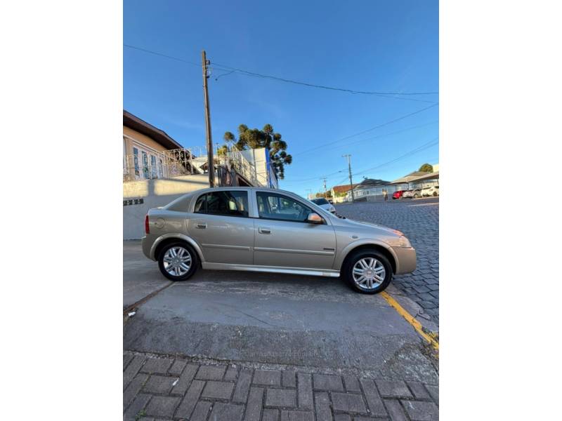 CHEVROLET - ASTRA - 2006/2007 - Bege - R$ 34.900,00