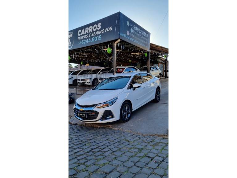 CHEVROLET - CRUZE - 2022/2023 - Branca - R$ 126.800,00