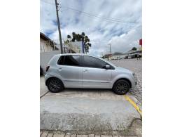 VOLKSWAGEN - FOX - 2012/2013 - Prata - R$ 45.900,00