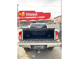 TOYOTA - HILUX - 2014/2015 - Branca - R$ 118.900,00