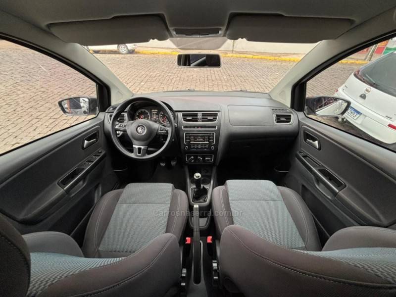 VOLKSWAGEN - FOX - 2014/2014 - Branca - R$ 44.900,00
