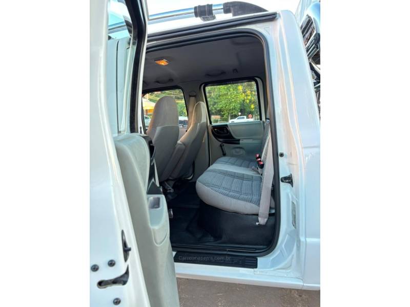 FORD - RANGER - 1998/1999 - Branca - R$ 55.000,00