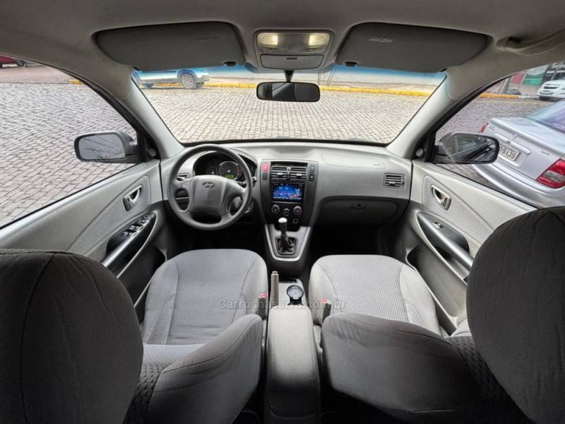 HYUNDAI - TUCSON - 2009/2010 - Preta - R$ 42.900,00