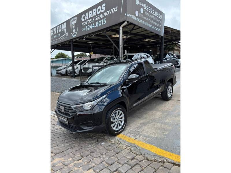 FIAT - STRADA - 2021/2020 - Preta - R$ 73.900,00