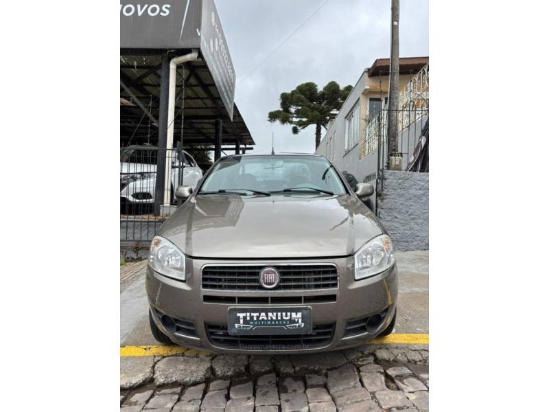 FIAT - SIENA - 2011/2012 - Marrom - R$ 39.900,00