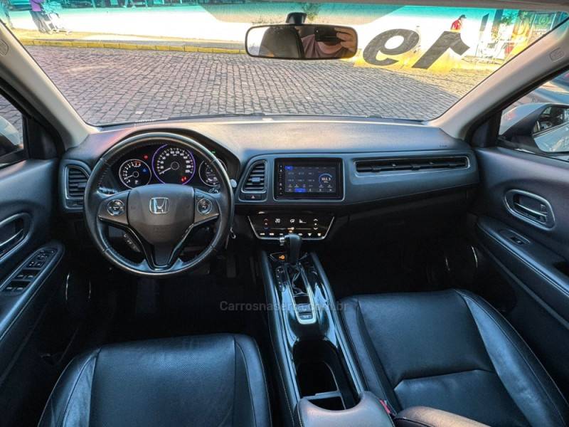 HONDA - HR-V - 2018/2019 - Branca - R$ 108.900,00