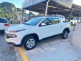 FIAT - TORO - 2016/2017 - Branca - R$ 89.900,00