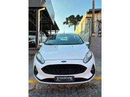 FORD - FIESTA - 2018/2018 - Branca - R$ 55.900,00